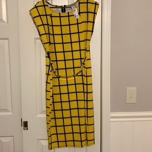 Women’s Yellow Sleeveless Dress